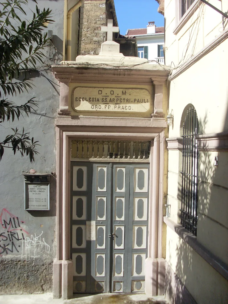 Kostel sv. Petra a Pavla, Istanbul – průvodce po kostele v Galatě