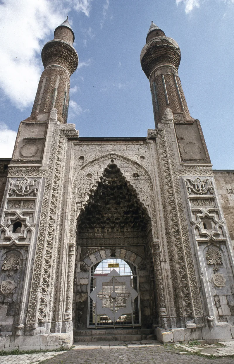 Die Gök-Medrese in Sivas – die „Himmlische Medrese“ der Seldschuken