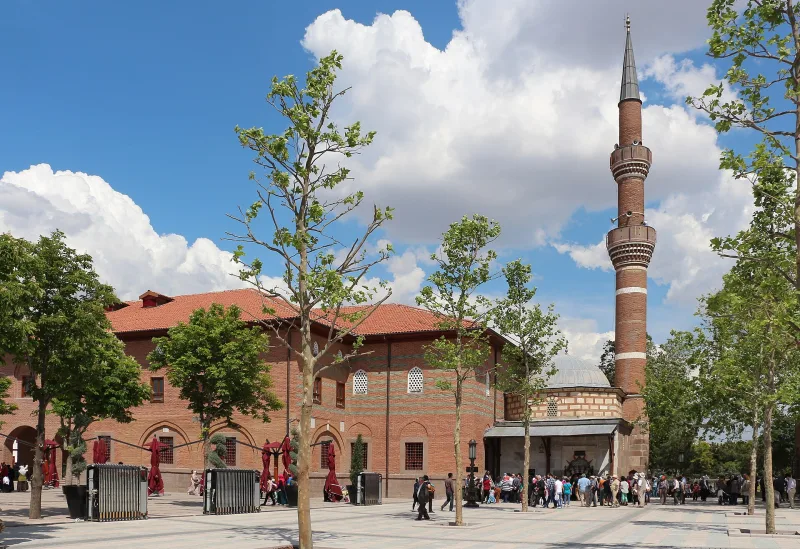 La mezquita de Hacı Bayram en Ankara: un lugar sagrado y un türbe del siglo XV