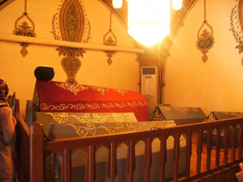 La mezquita de Hacı Bayram en Ankara: un lugar sagrado y un türbe del siglo XV