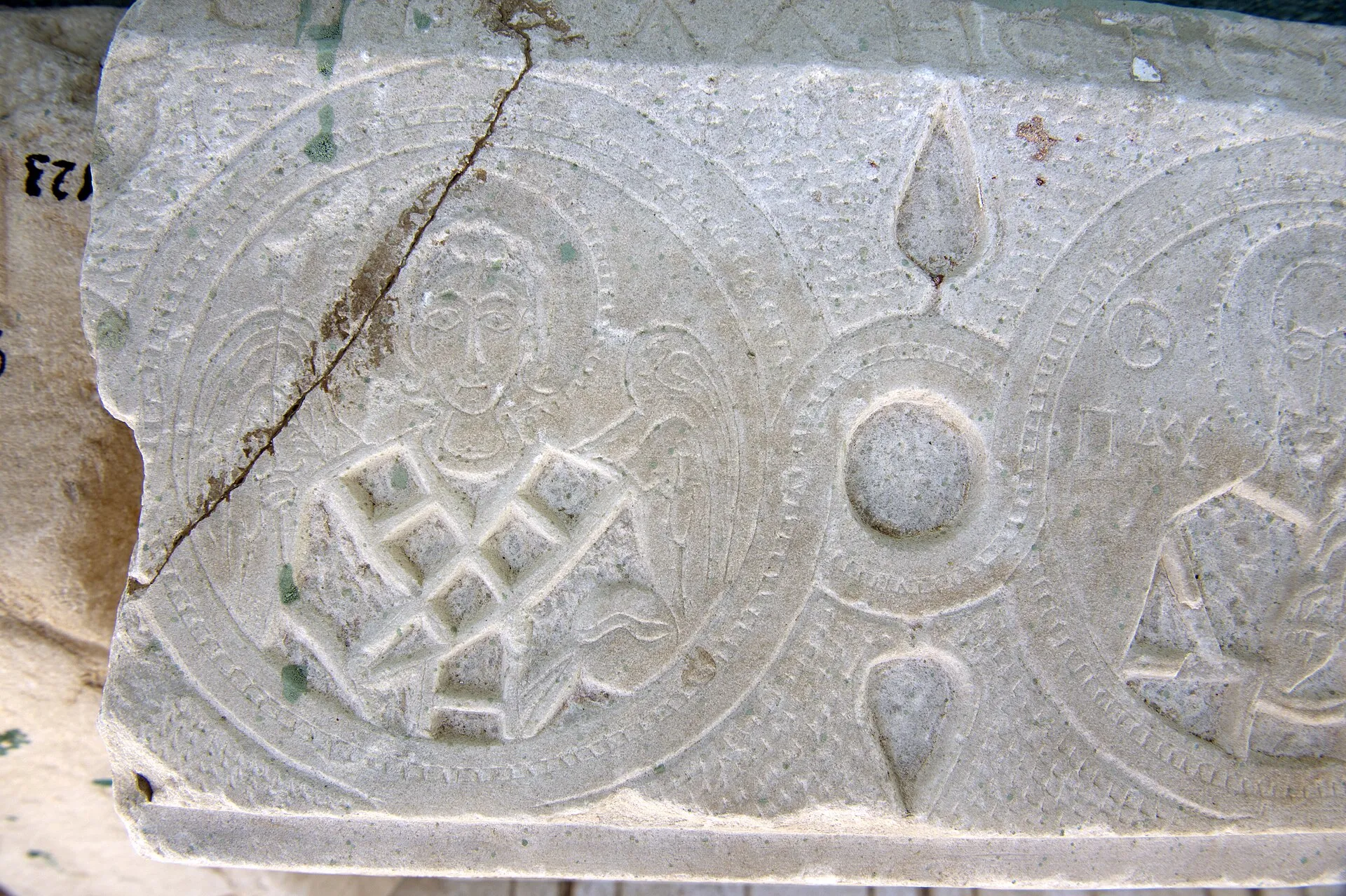 Archeologické muzeum v Uşaku – Karunův poklad a lydské zlato
