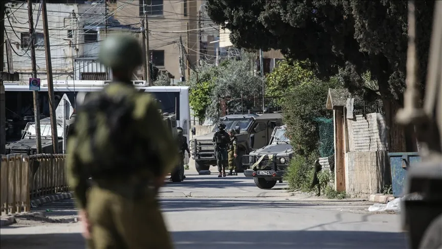 Při útocích Izraelců, kteří zabrali palestinská území, bylo na Západním břehu zraněno 6 Palestinců