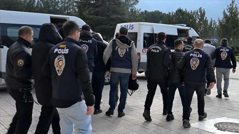 Le mois dernier, 787 opérations ont été menées contre le trafic de stupéfiants, les paris illégaux et les jeux d'argent en ligne