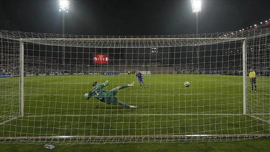 이탈리아는 월드컵에 3회 연속 진출에 실패한 데 대한 실망감을 느끼고 있다