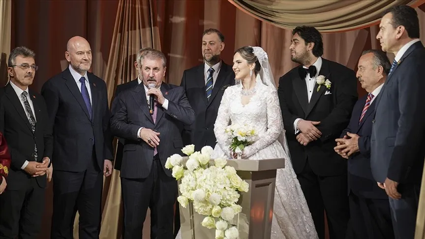 Le président du BBP, Destici, a été témoin de mariage