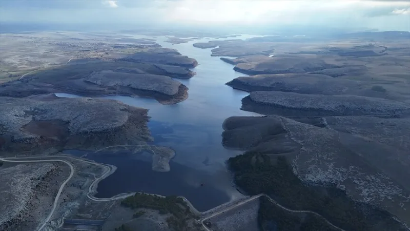 Le niveau d'eau du barrage de Mamasın, à Aksaray, a atteint 30 %