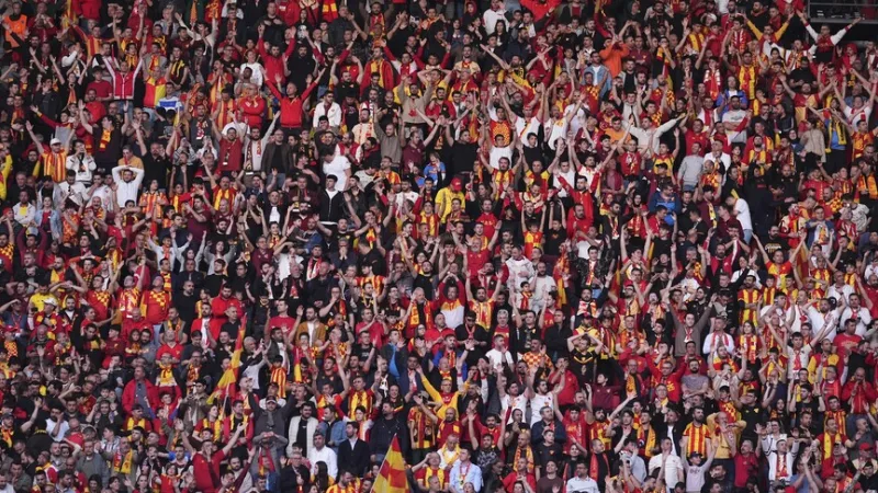 Začal sa predpredaj vstupeniek na derby Galatasaray – Fenerbahçe
